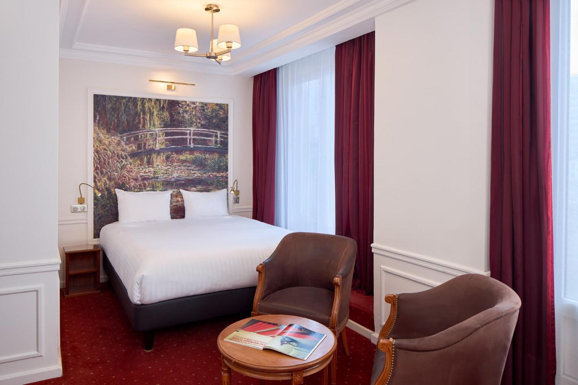 Timhotel Tour Montparnasse 3* París